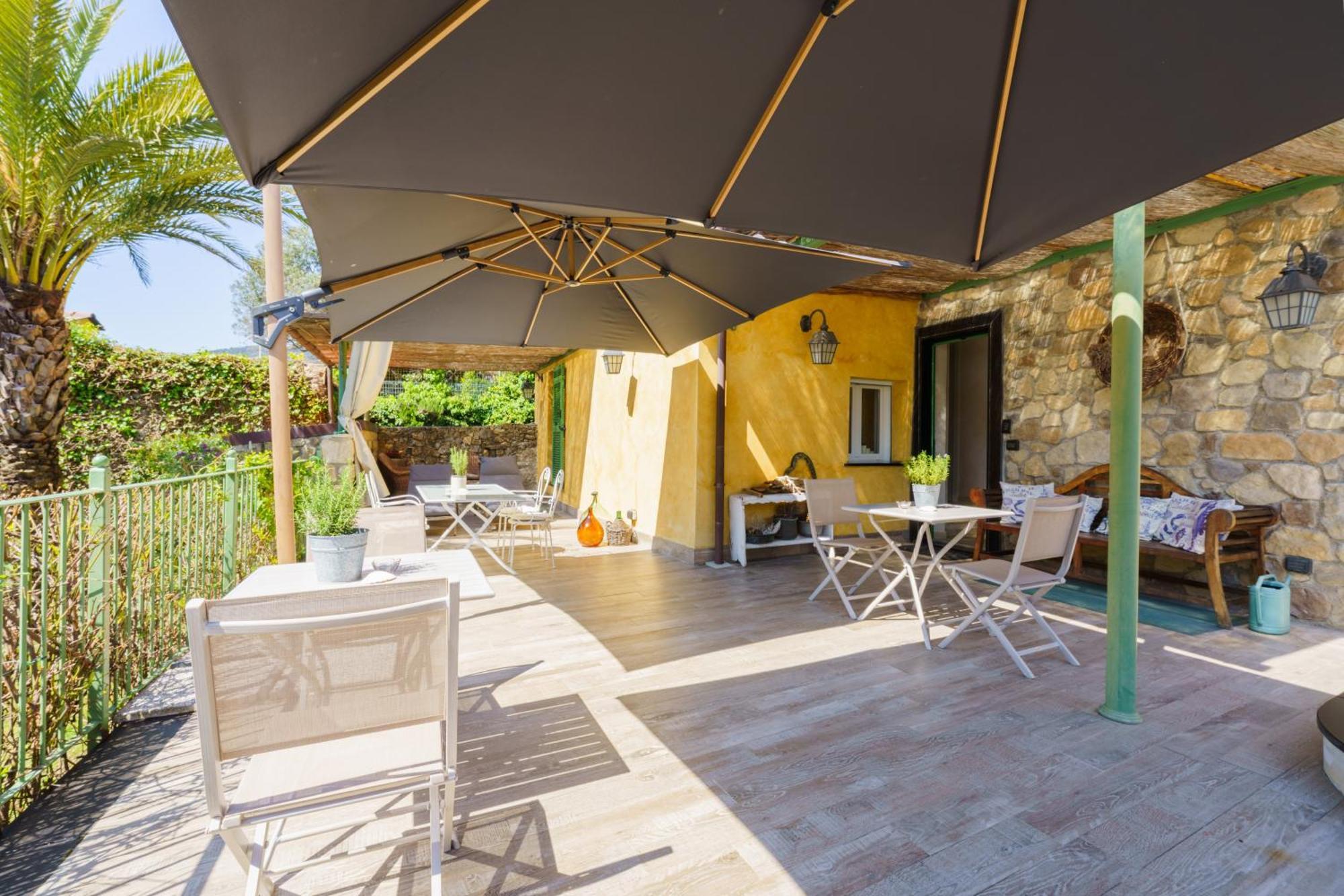 מונליה La Rocca Maison De Charme מראה חיצוני תמונה